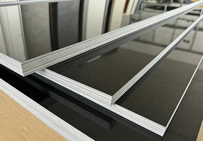 Особливості PET Mirror Carbon Crystal Wall Panel.